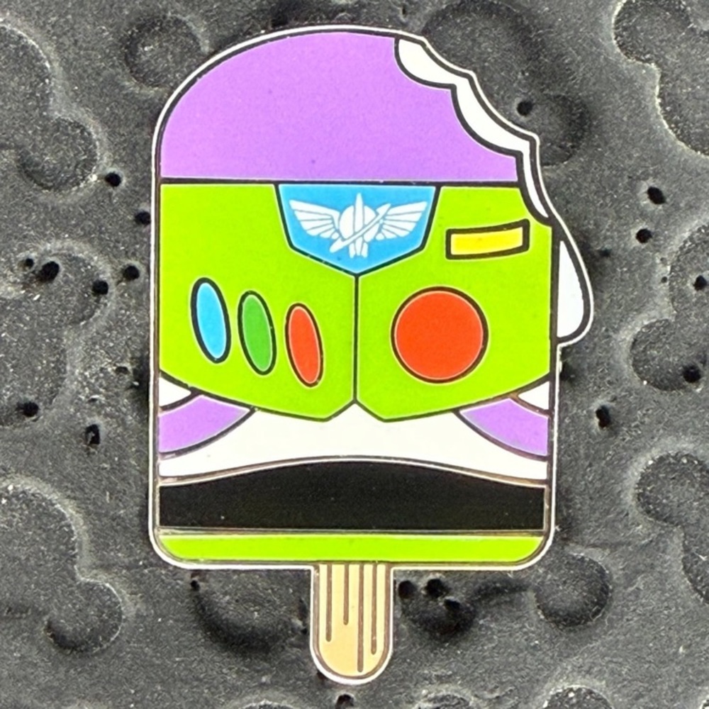 Disney parks Pixar Toy Story Buzz Lightyear Ice Cream Bar Series 2 trading pin